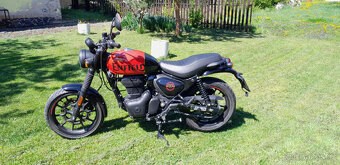 Royal Enfield HUNTER 350 - 2