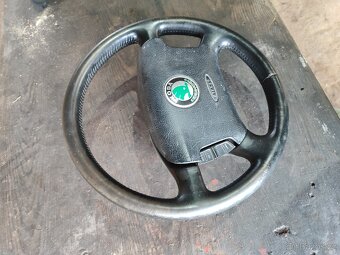 Multifunkční volant Octavia 1 s airbagem - 2