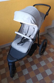 Sportovní kočárek Kinderkraft Helsi - 2
