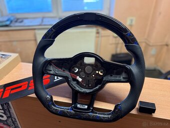 KARBONOVÝ VOLANT LED DISPLEJ AUDI, SEAT, SKODA - 2