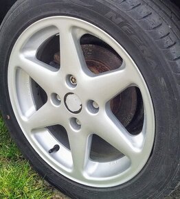 4x114, 3 R16 alu kola s pneu 225/45/16 - 2