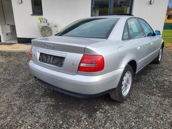 Audi a4 1.6i - 2