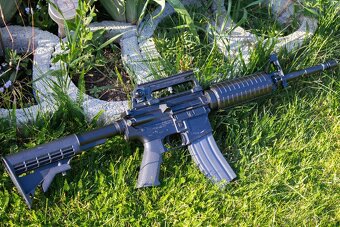 ICS M4A1 CARBINE (ICS-20) Airsoft AEG - 2
