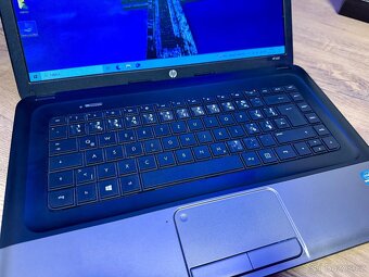 HP Notebook, Intel Core i3, 8GB RAM, 250 GB SSD, Win 10 - 2