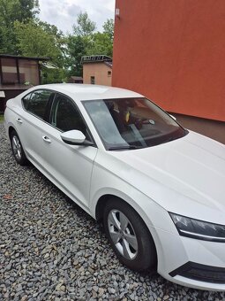 Škoda octavia 2tdi Style bíla barva - 2