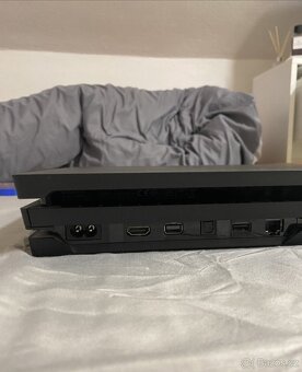 Playstation 4 pro 1tb - 2