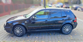 Volkswagen Golf - 2