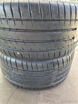 265/40 R20 Michelin Pilot Sport 4S - 2