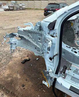 Přední levý nosník, pravá špice Toyota Yaris IV P21 2020- - 2