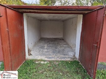 Zděná garáž s plechovými vraty v Kutné Hoře, Žižkov - 2