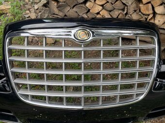 Chrysler 300c - 2