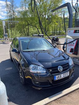 Dobrý den, nabízím k prodeji Volkswagen Golf 5 GT 1.4 TSI - 2