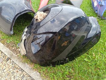 Nádrž Suzuki GSX-R 1000 K7 - 2