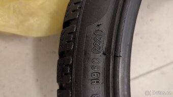 Pirelli Sottozero 245/35/18 225/40/18 zimní - 2