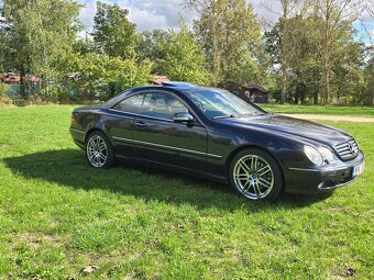 Mercedes-Benz CL500 V8 - 2