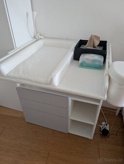Prodám přebalovací pult IKEA SMÅSTAD - 2