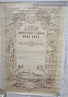 Starý plakát Pivovar Nová Paka -Akcie 200 zlatých, 96 x 65 c - 2