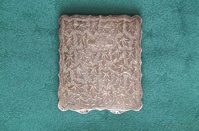 Starožitná stříbrná pudřenka - 2