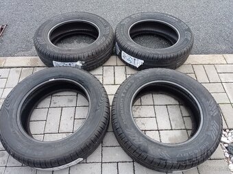 Fungl nové letní pneu NOKIAN 215/65/17, 103V - 2