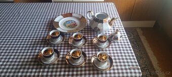 Porcelánová kávová souprava s barokním motivem - 2