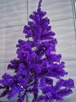 Nový vánoční stromek 150 cm a koberec pod stromek - 2