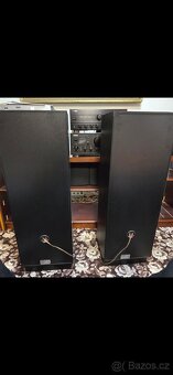 Universum Q 5000 - Výkonné 500W sloupy v super stavu - 2