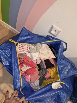 Mix dívčího oblečení - 2