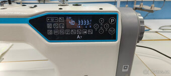 Průmyslový automatický šicí stroj Jack A7 - 2