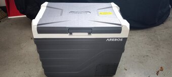 prodam Kompresorový chladicí box AREBOS 43L - 2
