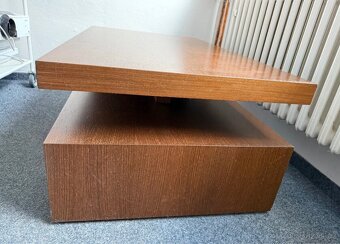 Konferenční stolek z masivu - 2