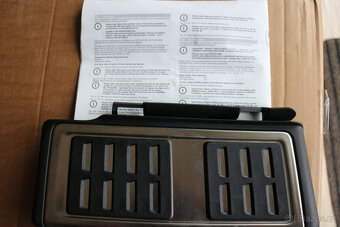 ŠKODA opěrka nohy PRODÁM.č.5E1064209 - 2