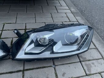 VW - PASSAT B7 předně světlo xenon - 2