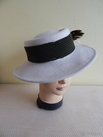 Dámský plstěný klobouk vel.54, zn. Mayser Milz - 2