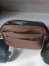 Crossbody hnědá - 2