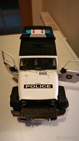 Policejní auto - 2