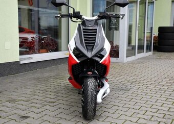 Italjet Dragster 200 ABS NOVÉ SKLADEM benzín automat 13 kw - 2