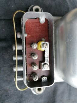 Regulátor dobíjení PAL Magneton 24V - 2