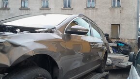 Vw Passat b7 2.0 tdi 103 kw - 2