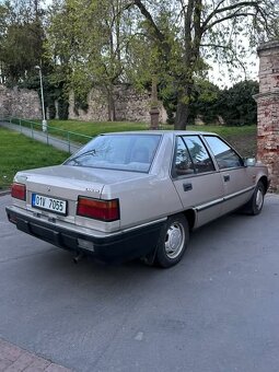 Mitsubishi Lancer 1988 - 2