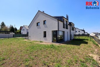 Prodej rodinného domu 5+kk s garáží, parkovacím stáním a zah - 2