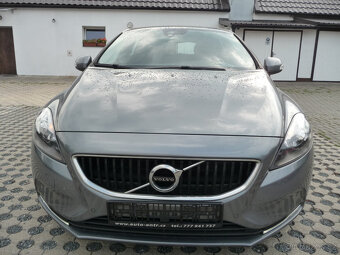 Volvo V 40 2.0 D2 ECO KINETIC vozidlo po prvním majiteli - 2