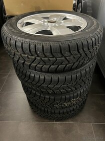 Nové MINI zimní komplety R15 Pirelli - 2