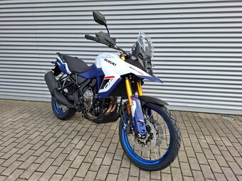 Suzuki V-Strom 800DE (BÍLÁ) - 2