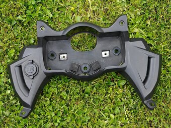 Plasty pod budíky Kawasaki Versys 650 2010 - 2014 - 2