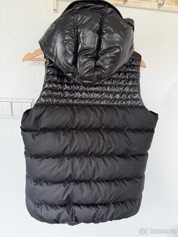 Damská péřová vesta Adidas vel. 38/40 - 2