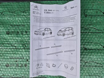 sada ochranných vnějších lišt dveří Citroen C4, C4-L (B71-B7 - 2
