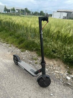Xiaomi Mi Electric Scooter M365 - 2