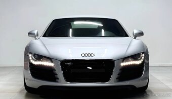 Audi R8 Coupé 4.2 FSI V8 Quattro - 2