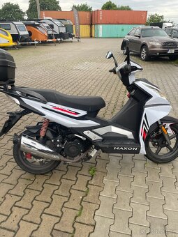 Pronájem Skutru Maxon 125cc - 2