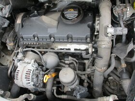 Díly Ford Galaxy motor - 2